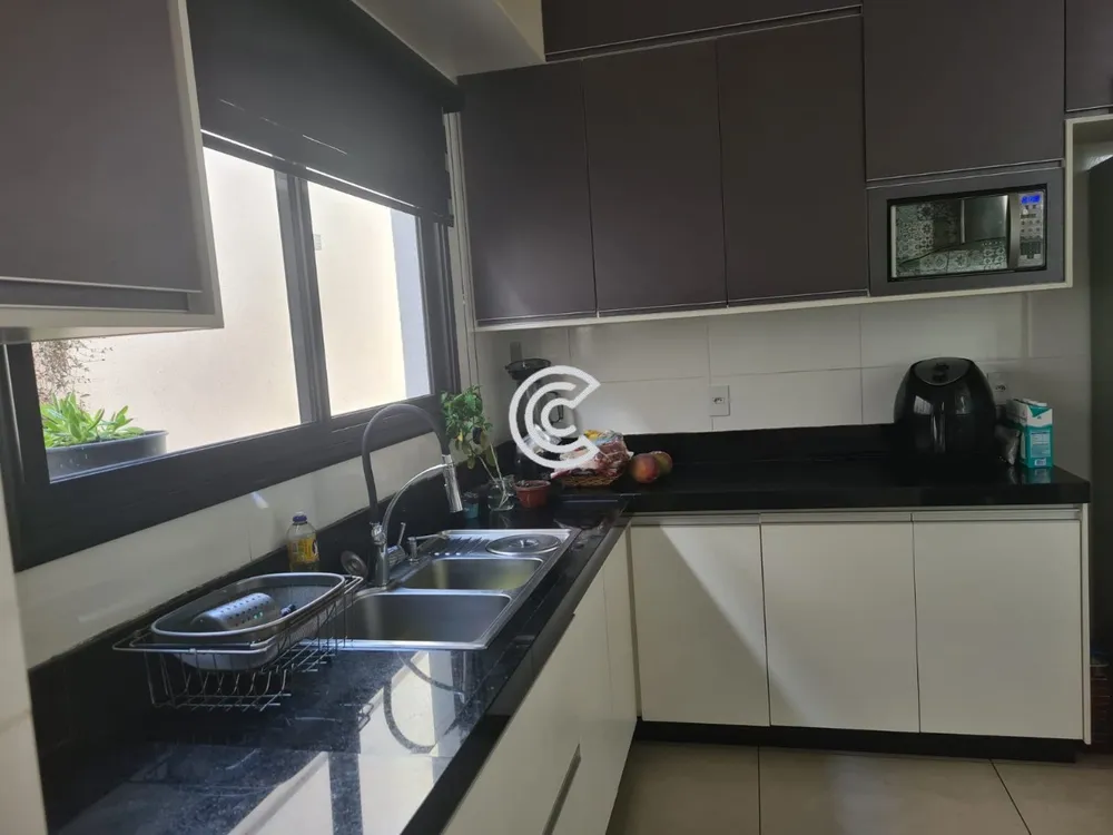 Casa, 3 quartos, 200 m² - Foto 1
