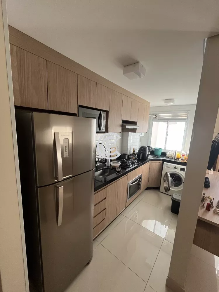 Apartamento à venda com 2 quartos, 43m² - Foto 4