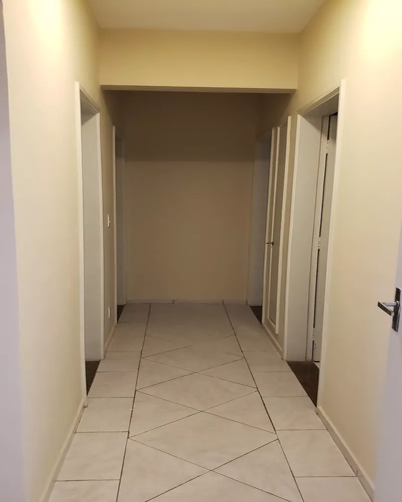 Apartamento à venda com 3 quartos, 105m² - Foto 7