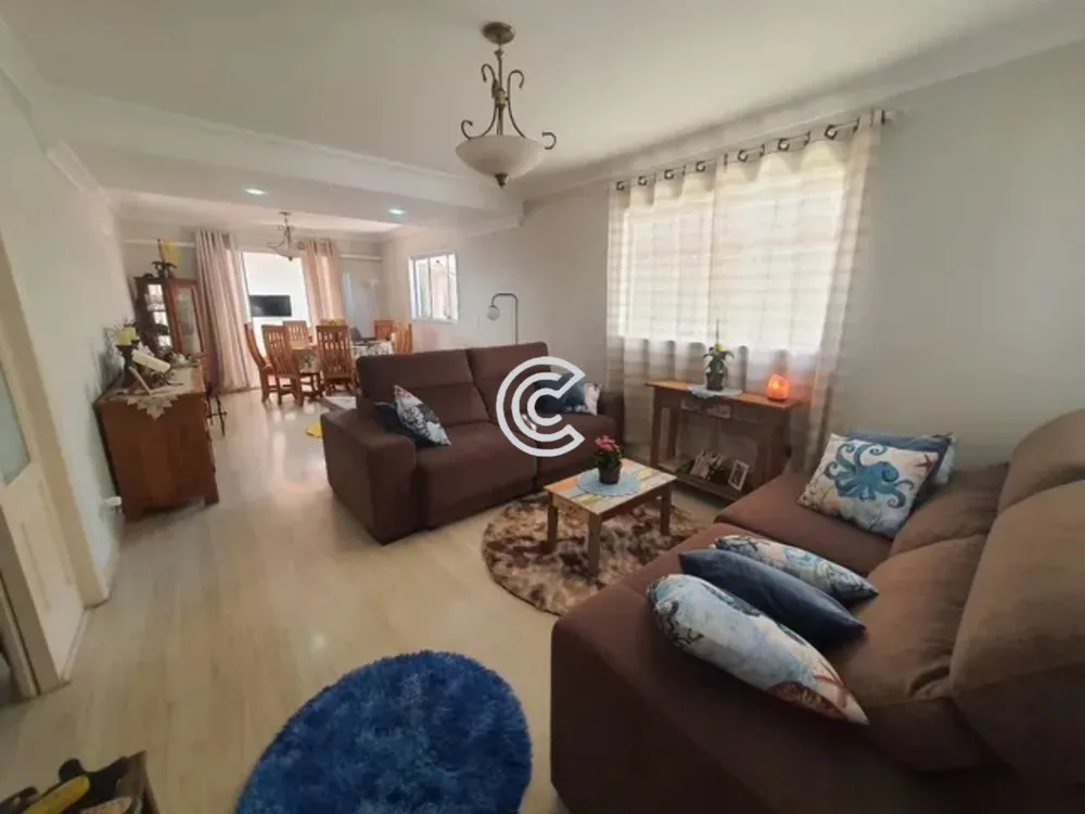 Casa, 4 quartos, 250 m² - Foto 3