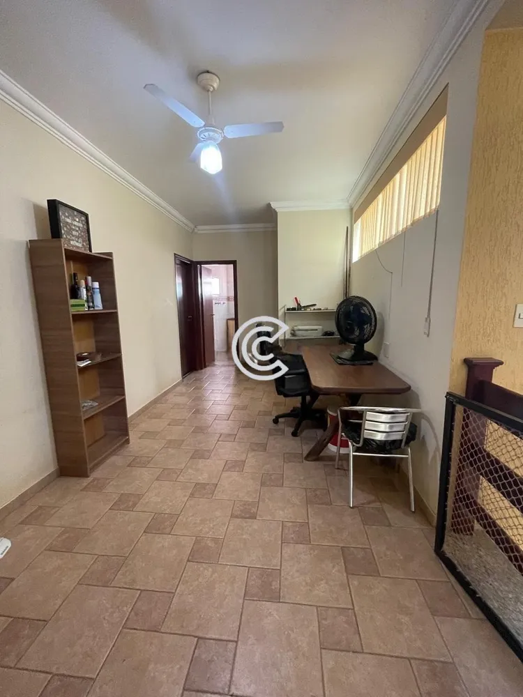 Casa, 4 quartos, 350 m² - Foto 1