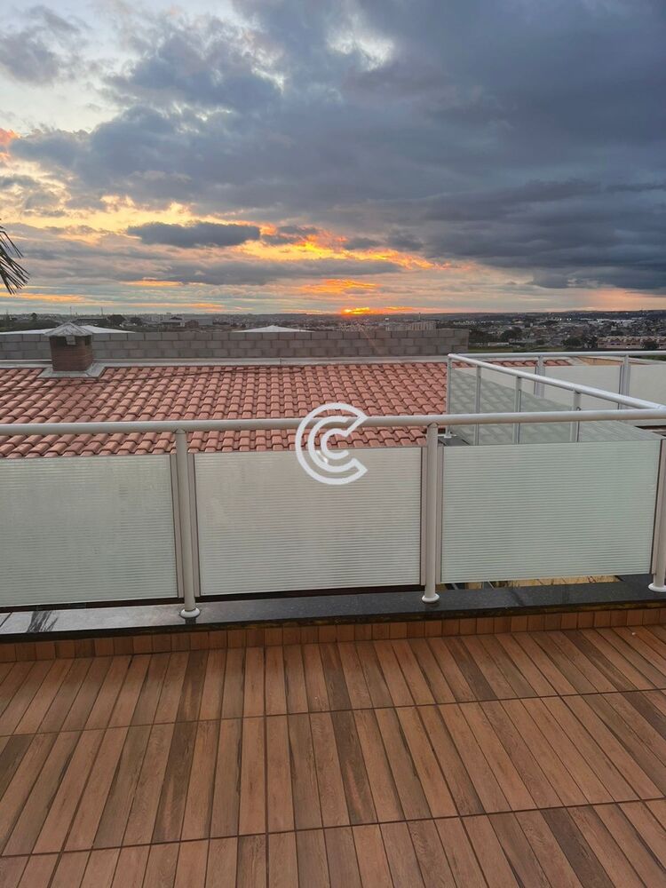 Casa à venda com 3 quartos, 180m² - Foto 13