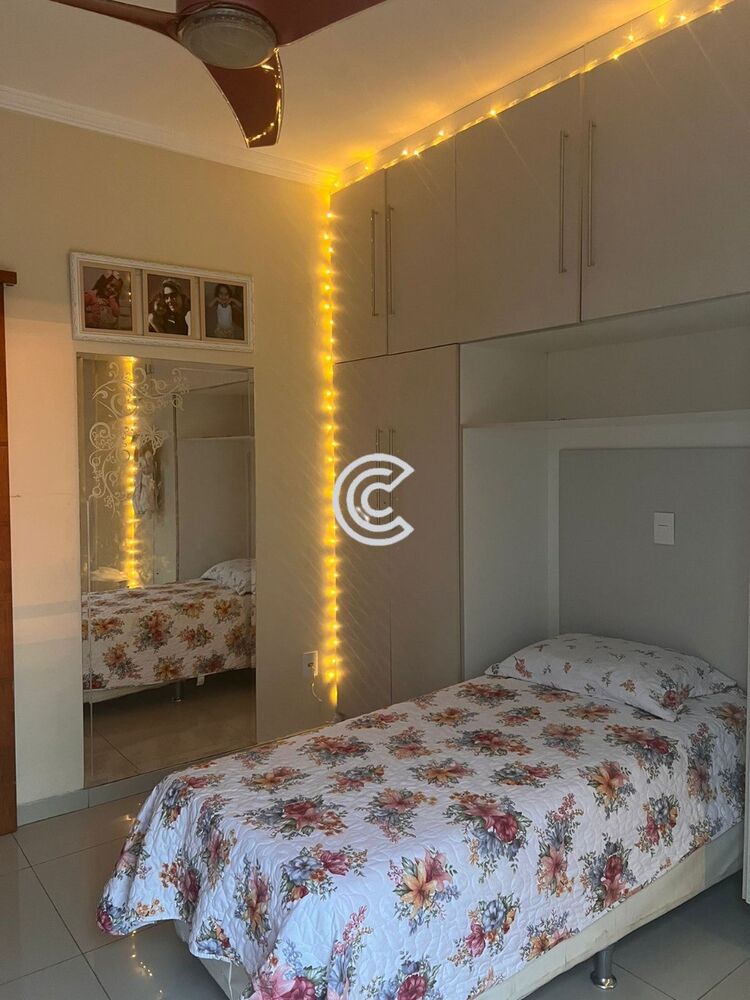 Casa à venda com 3 quartos, 180m² - Foto 17