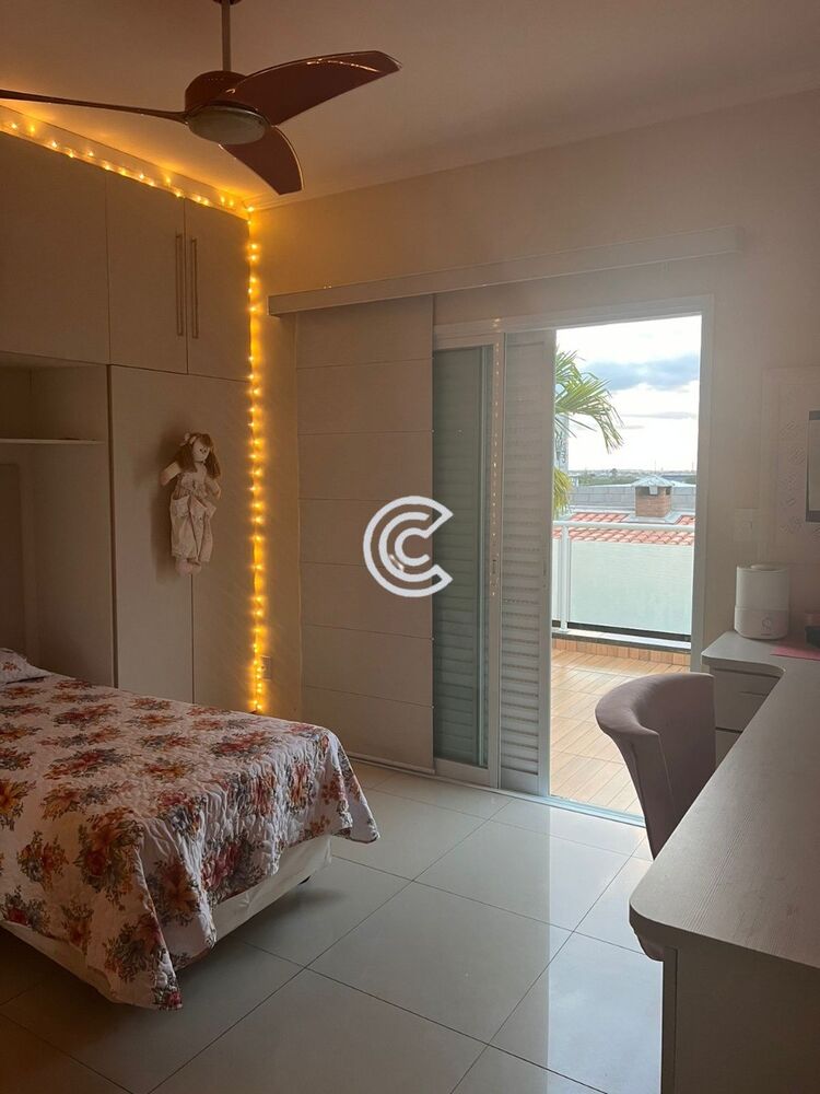 Casa à venda com 3 quartos, 180m² - Foto 18