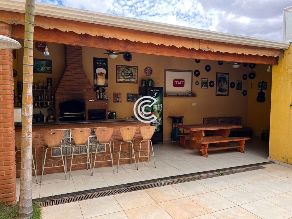 Casa à venda com 3 quartos, 180m² - Foto 29