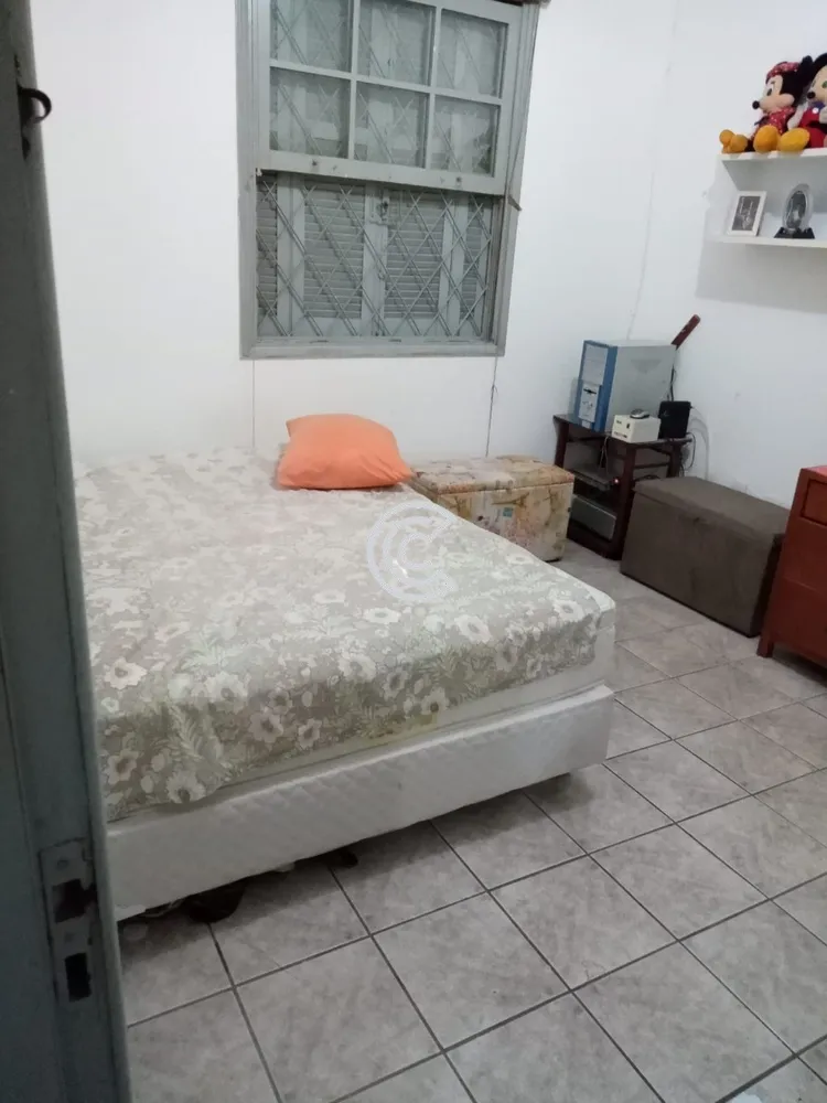 Casa, 4 quartos, 250 m² - Foto 1