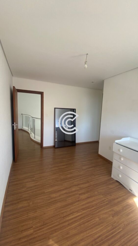 Casa, 3 quartos, 331 m² - Foto 6