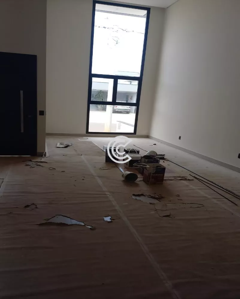 Casa à venda com 3 quartos, 250m² - Foto 3