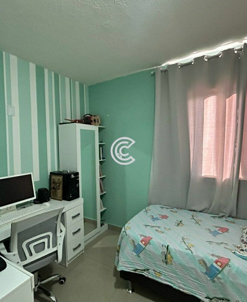 Casa à venda com 2 quartos, 64m² - Foto 5