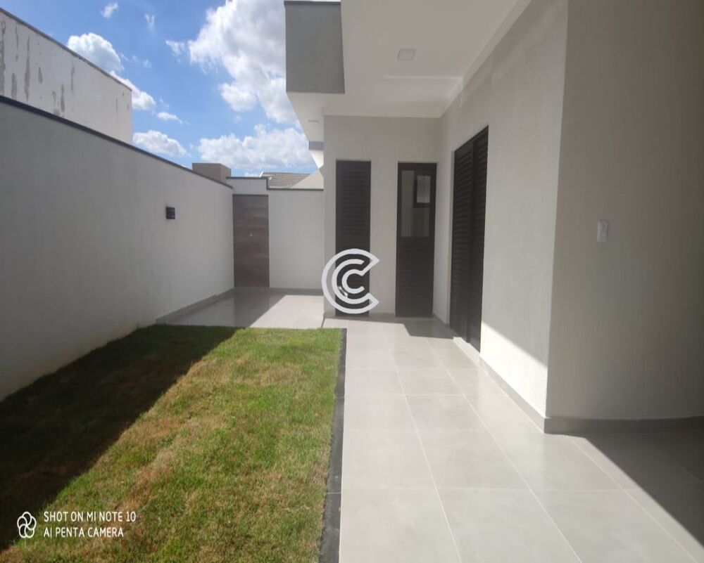 Casa à venda com 3 quartos, 250m² - Foto 9