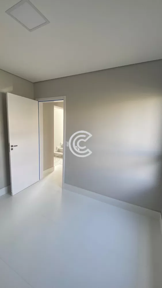 Casa à venda com 3 quartos, 183m² - Foto 6