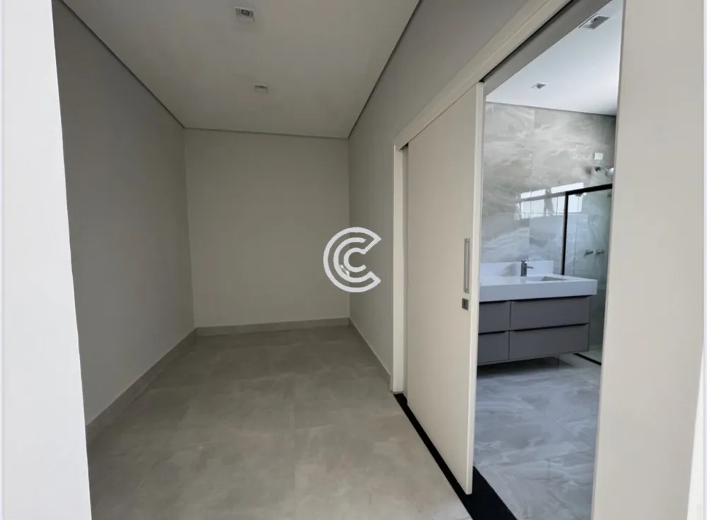 Casa, 4 quartos, 259 m² - Foto 11