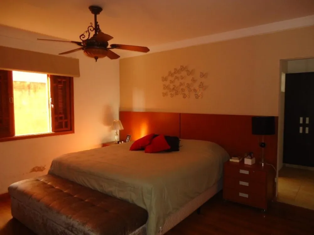 Chácara, 4 quartos, 1300 m² - Foto 3
