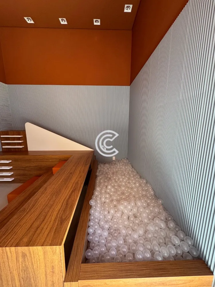 Apartamento, 3 quartos, 170 m² - Foto 2