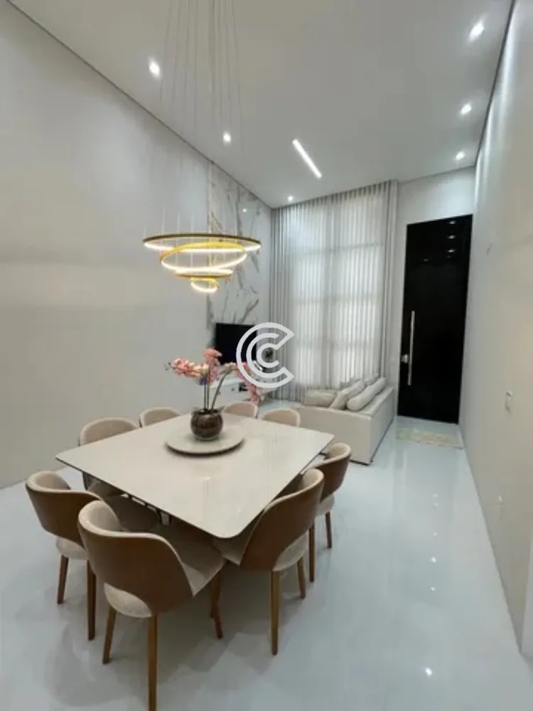 Casa, 3 quartos, 250 m² - Foto 3