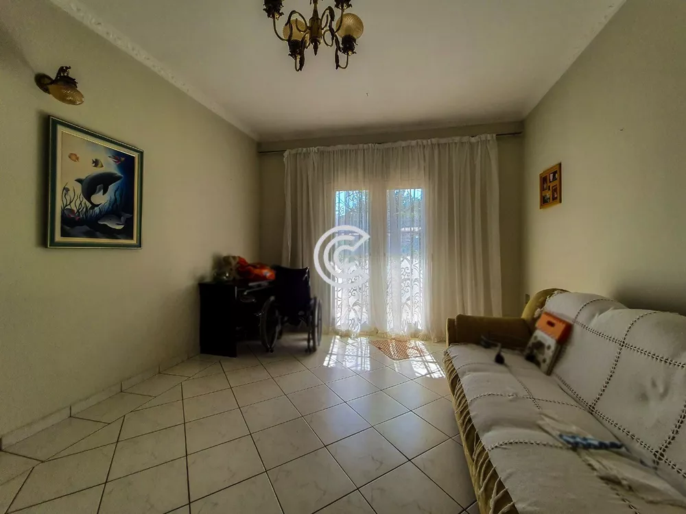 Casa à venda com 4 quartos, 700m² - Foto 4