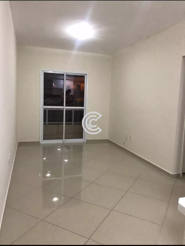 Apartamento à venda com 2 quartos, 60m² - Foto 2