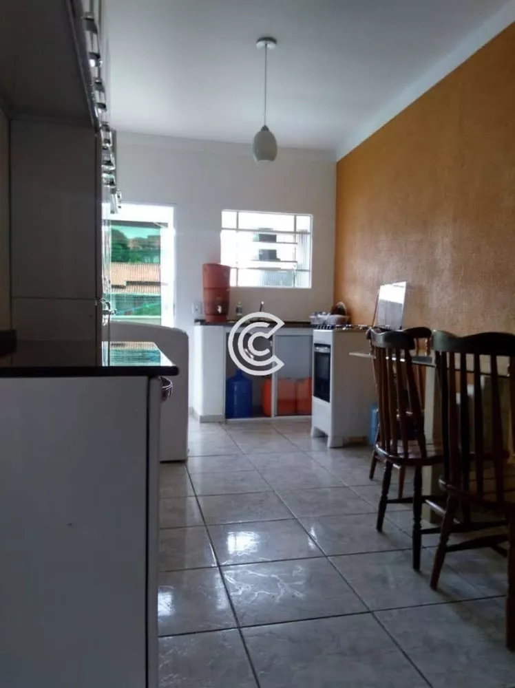 Casa à venda com 3 quartos - Foto 4