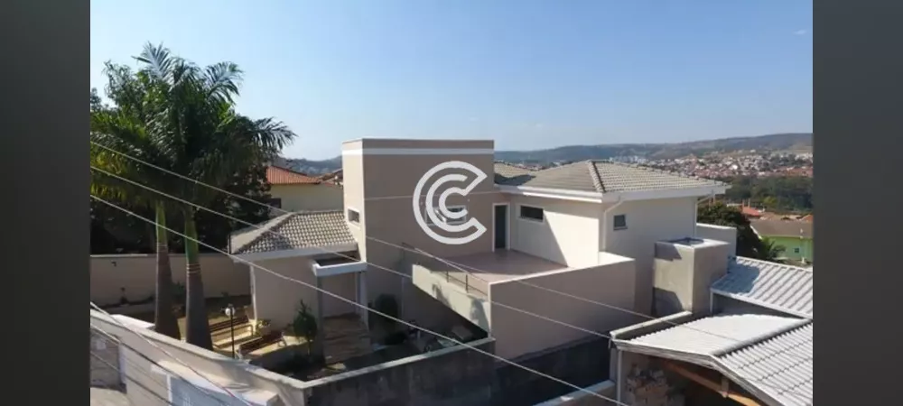 Casa à venda com 4 quartos, 630m² - Foto 2