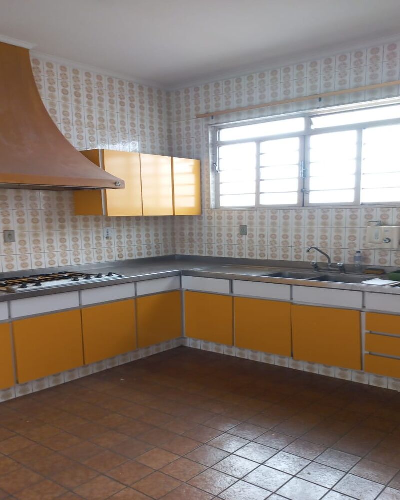 Prédio Inteiro à venda com 3 quartos, 330m² - Foto 8