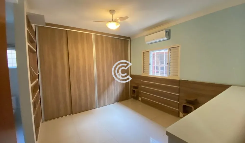 Casa, 3 quartos, 230 m² - Foto 7