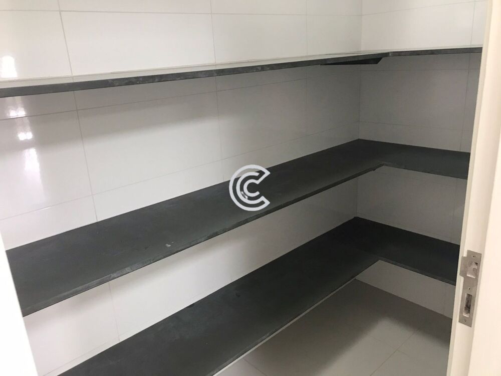 Casa, 3 quartos, 290 m² - Foto 3