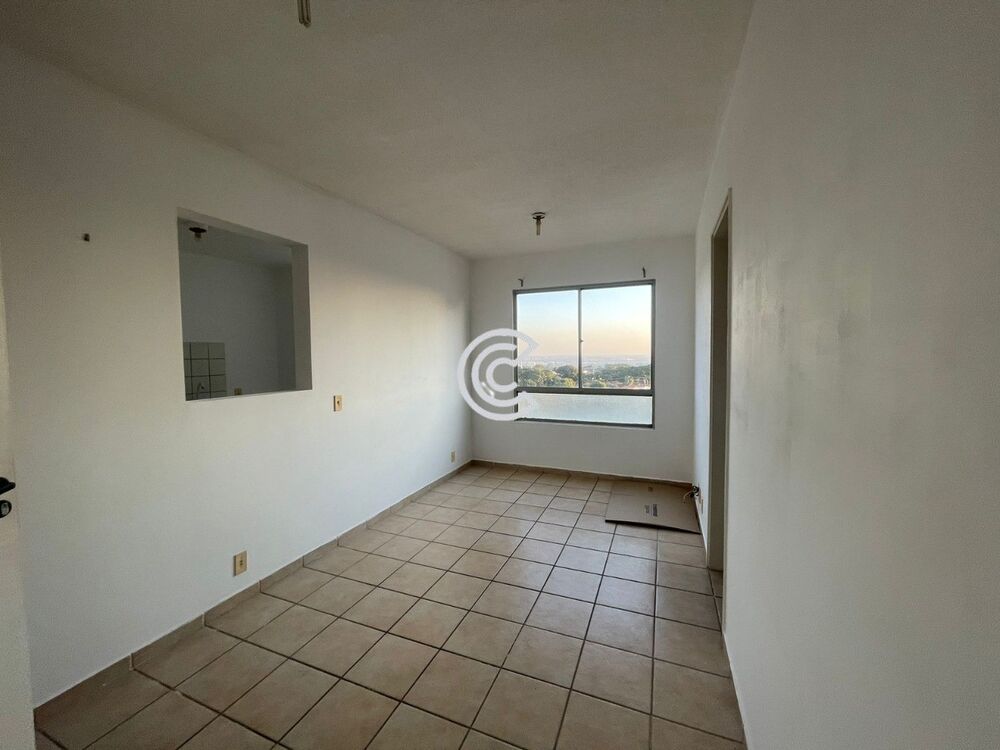 Apartamento à venda com 2 quartos, 45m² - Foto 2