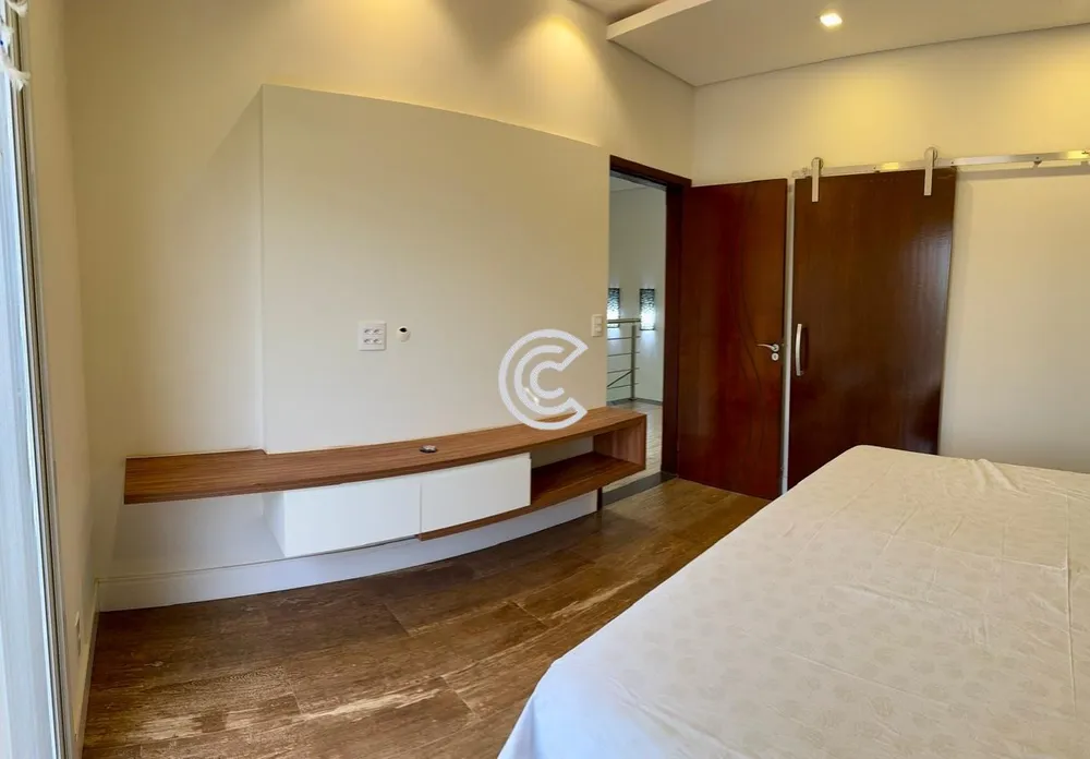 Casa, 3 quartos, 250 m² - Foto 2