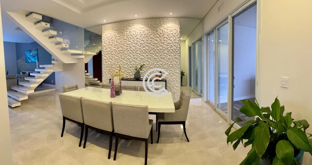 Casa, 3 quartos, 250 m² - Foto 4