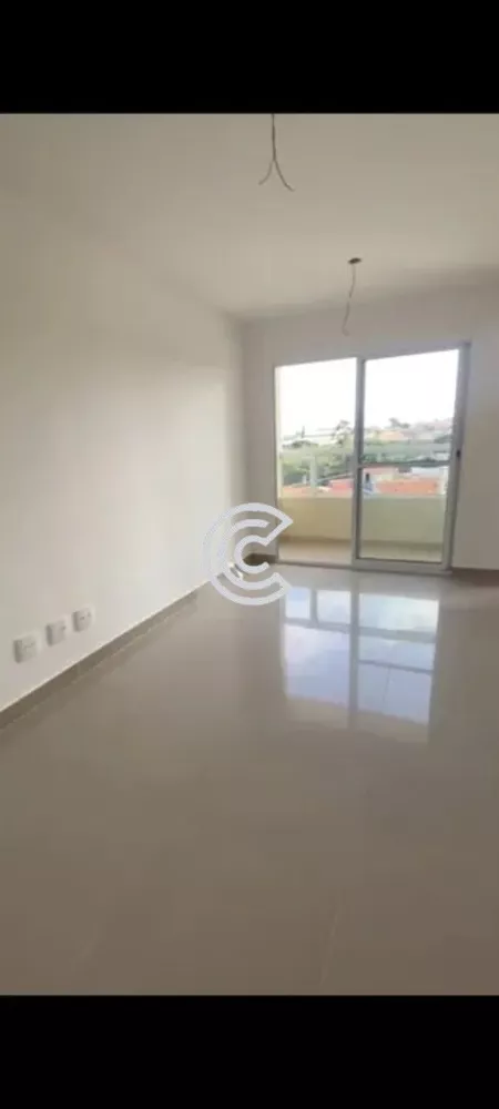 Apartamento à venda com 2 quartos, 47m² - Foto 2