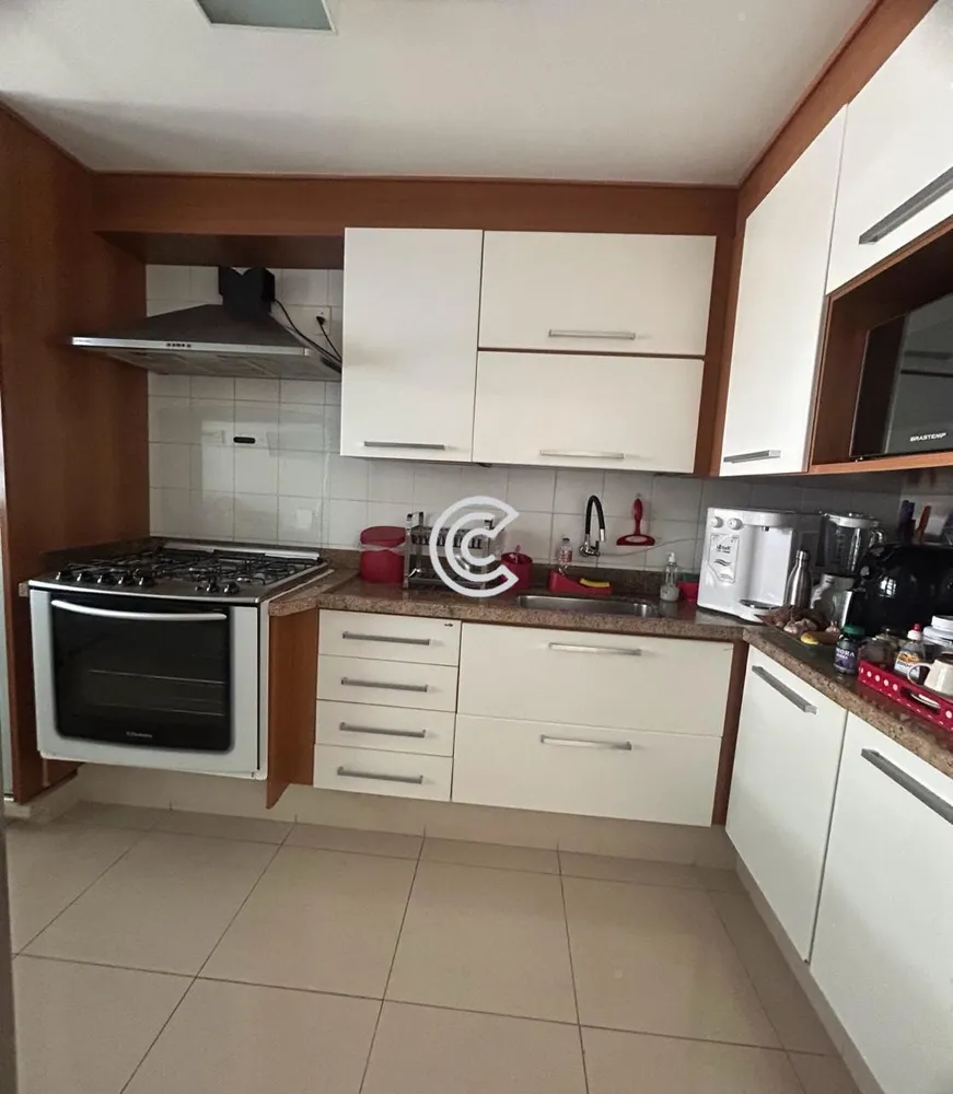 Casa, 3 quartos, 190 m² - Foto 2