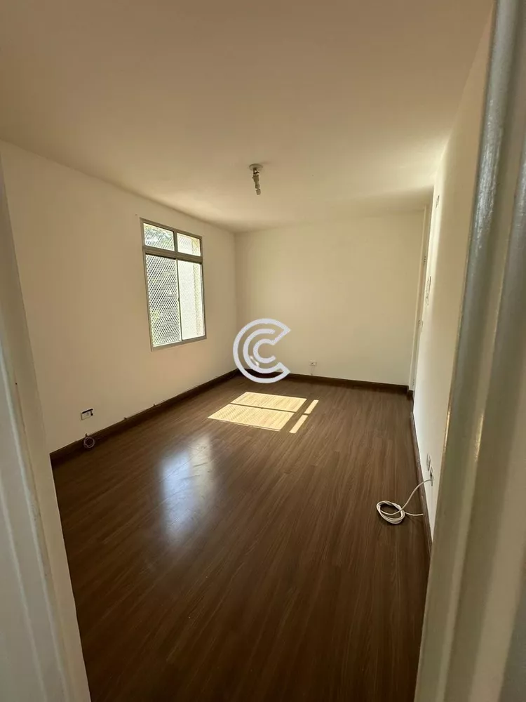 Apartamento à venda com 2 quartos, 55m² - Foto 2