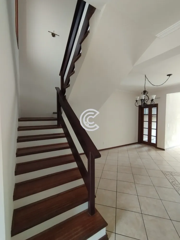 Casa, 4 quartos - Foto 1