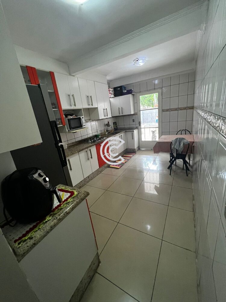 Casa à venda com 4 quartos - Foto 6