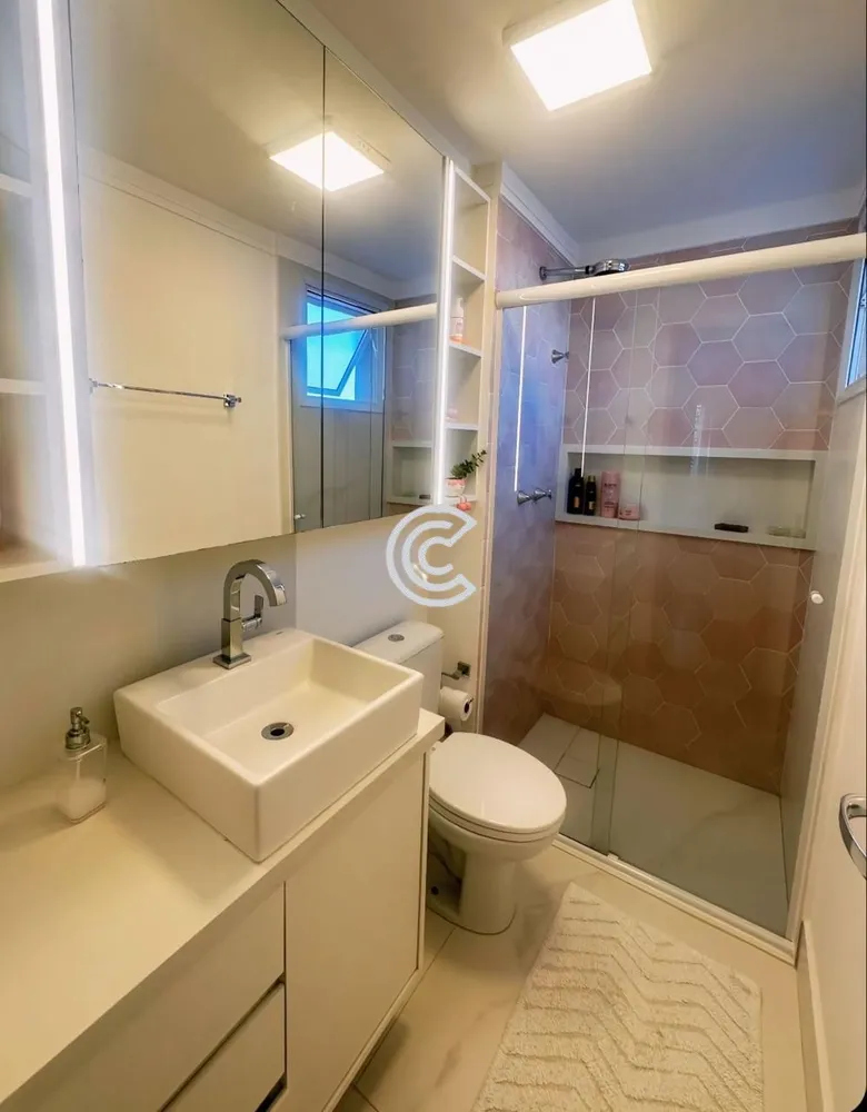 Apartamento, 3 quartos, 80 m² - Foto 1