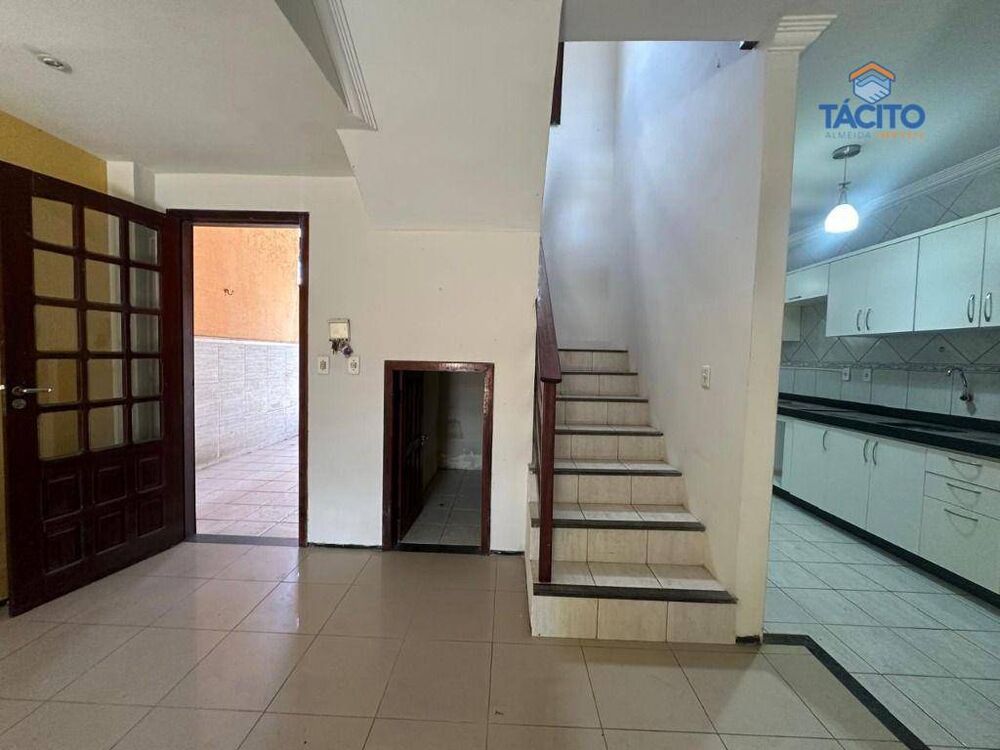 Casa, 3 quartos, 120 m² - Foto 2