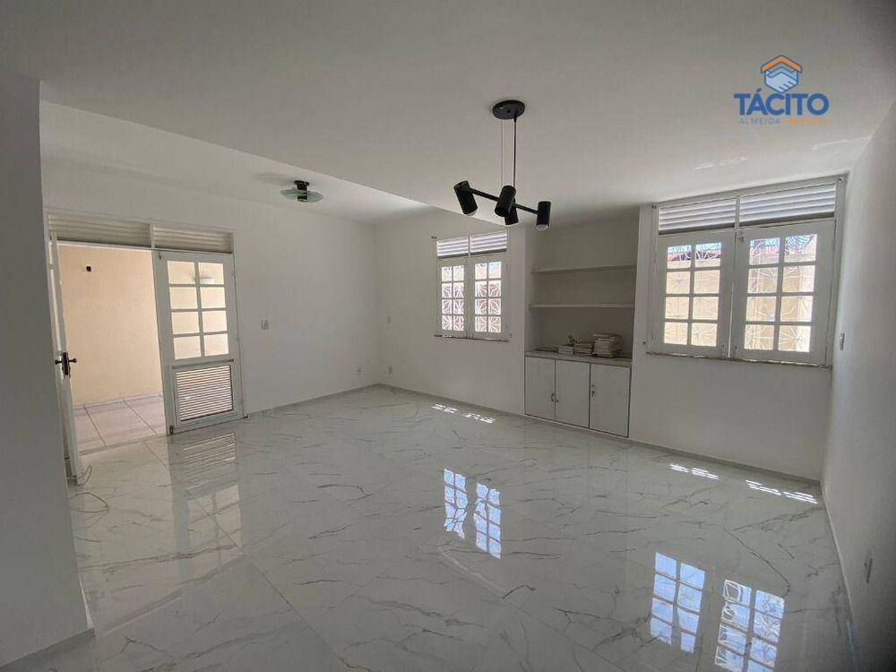 Casa, 3 quartos, 115 m² - Foto 1