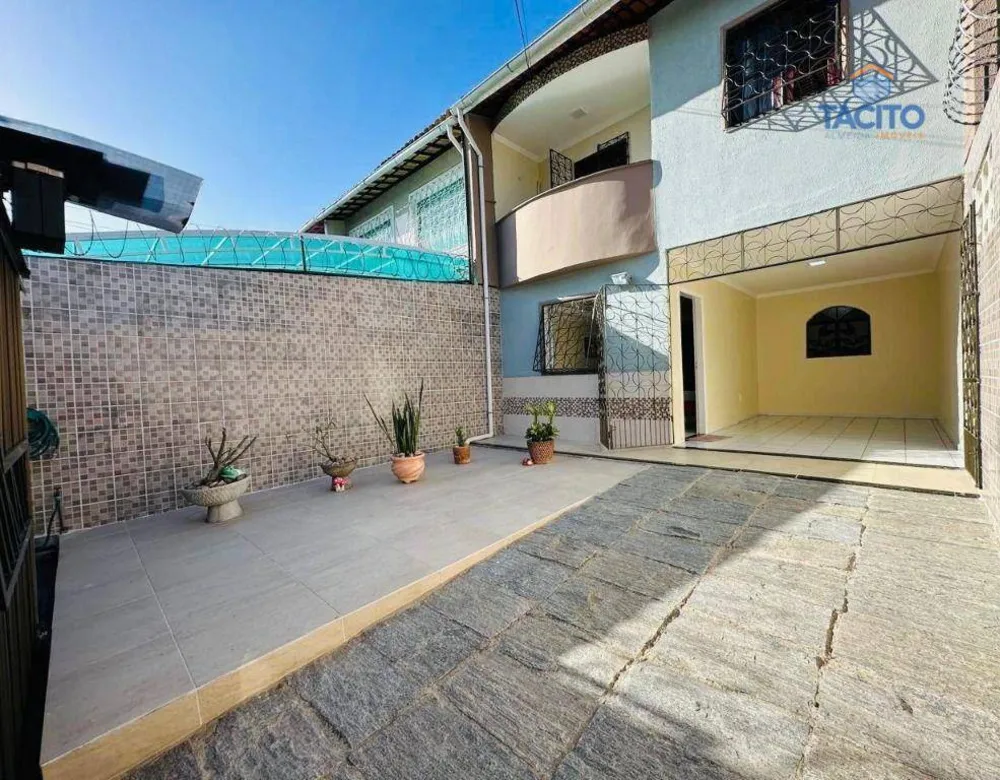 Casa, 4 quartos, 250 m² - Foto 4
