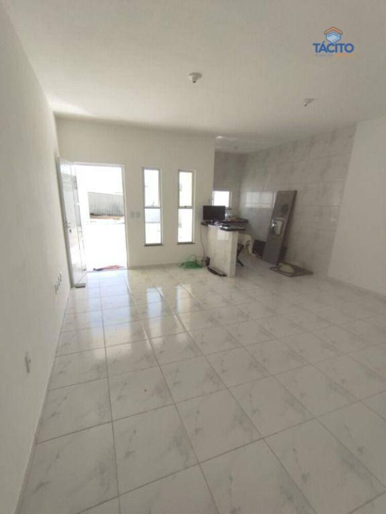 Casa à venda com 2 quartos, 85m² - Foto 3