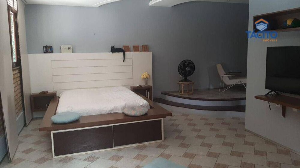 Casa, 4 quartos, 650 m² - Foto 9