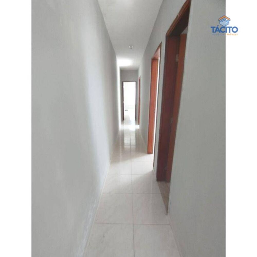 Casa à venda com 3 quartos, 90m² - Foto 9