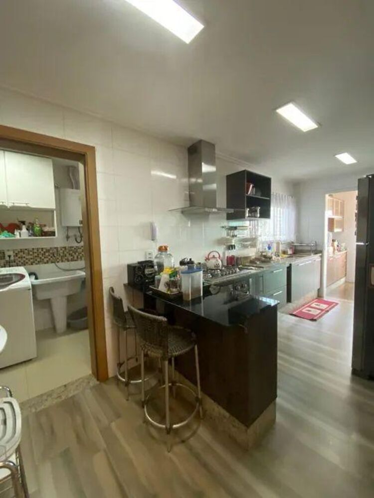 Apartamento à venda com 4 quartos, 174m² - Foto 26