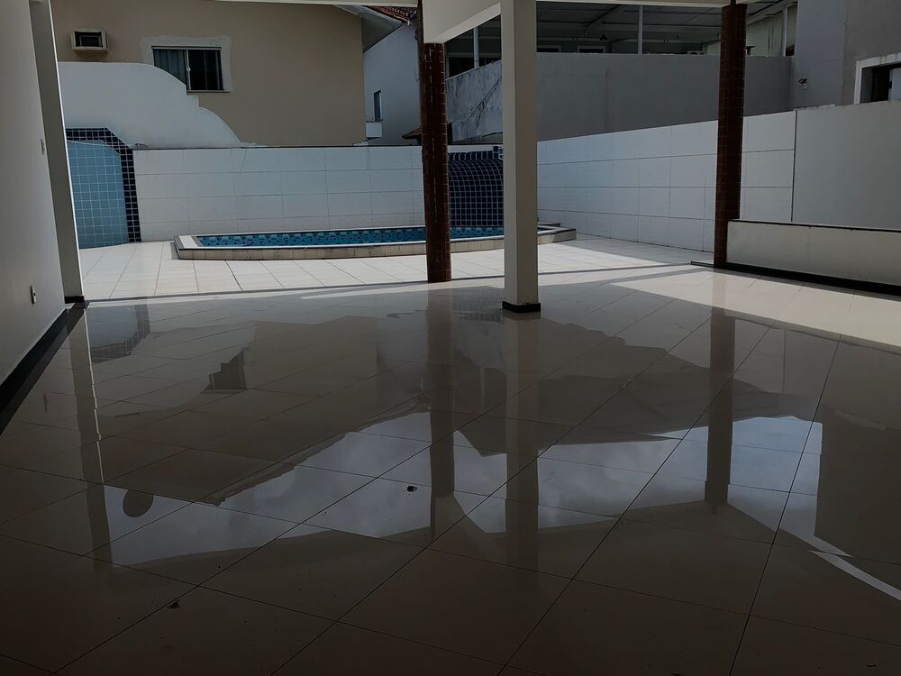 Casa de Condomínio para alugar com 4 quartos, 450m² - Foto 7