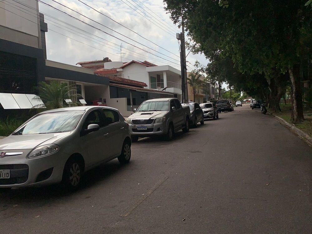 Casa de Condomínio para alugar com 4 quartos, 450m² - Foto 17