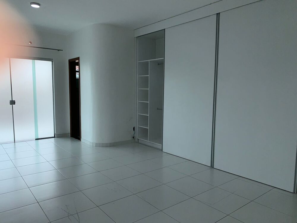 Casa de Condomínio para alugar com 4 quartos, 450m² - Foto 16