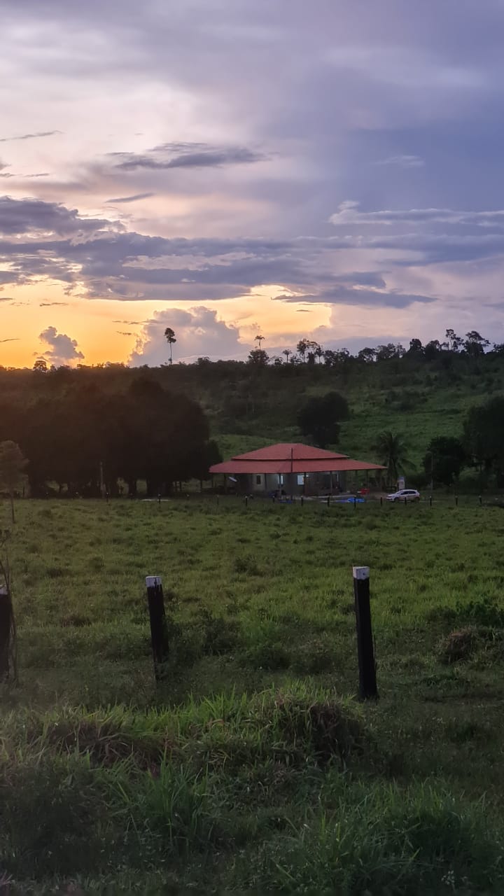 Fazenda à venda com 2 quartos, 100m² - Foto 2