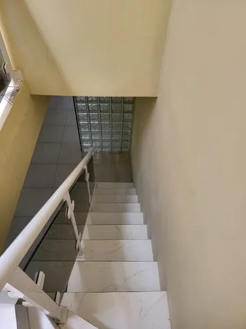 Casa à venda com 3 quartos, 160m² - Foto 2