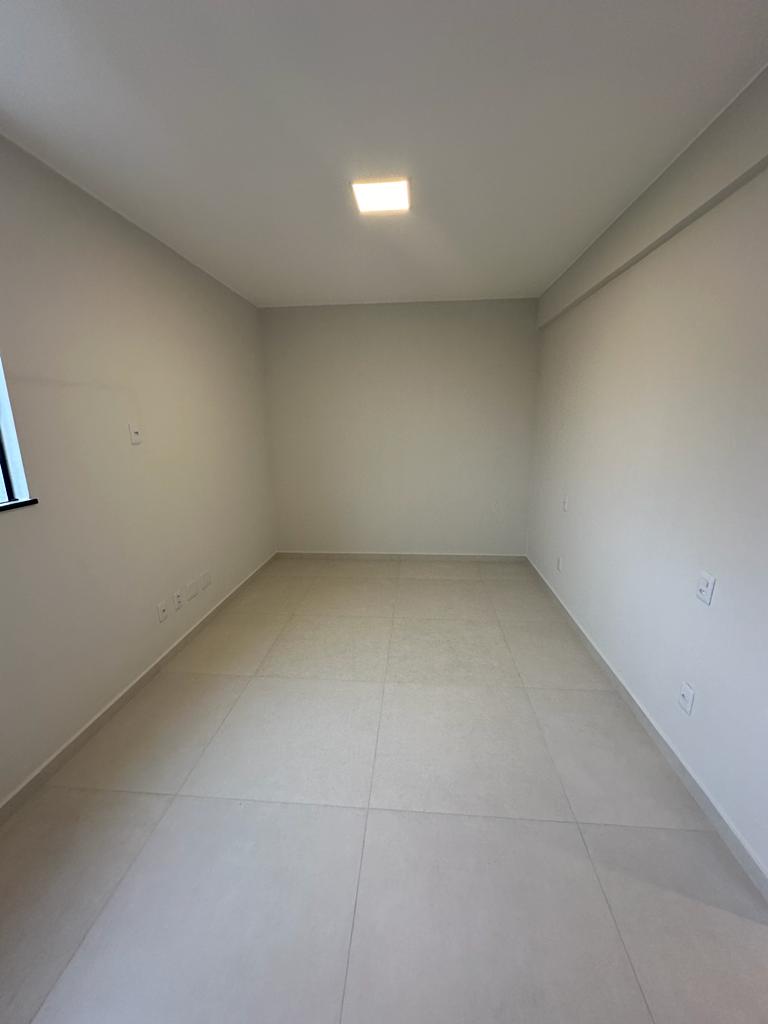 Casa de Condomínio à venda com 4 quartos, 180m² - Foto 6