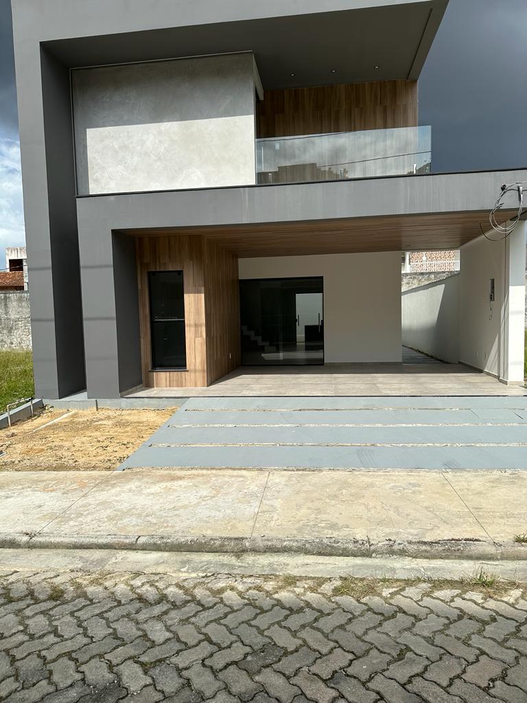 Casa de Condomínio à venda com 4 quartos, 180m² - Foto 1