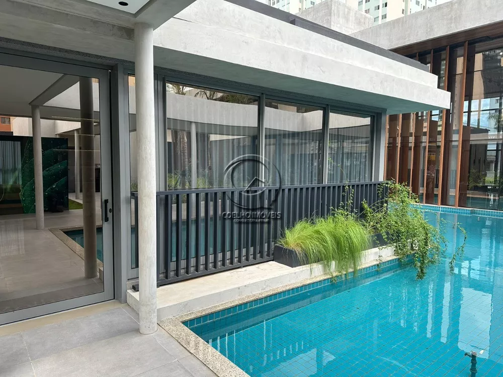 Apartamento, 4 quartos, 199 m² - Foto 2